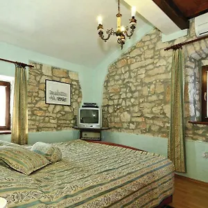  Appartamento Mugeba 3 Bedroom Croazia