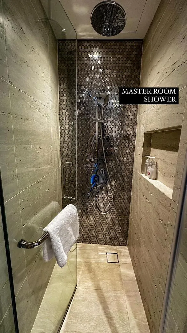 Axquisite Suites At Klcc Kuala Lumpur 0*,